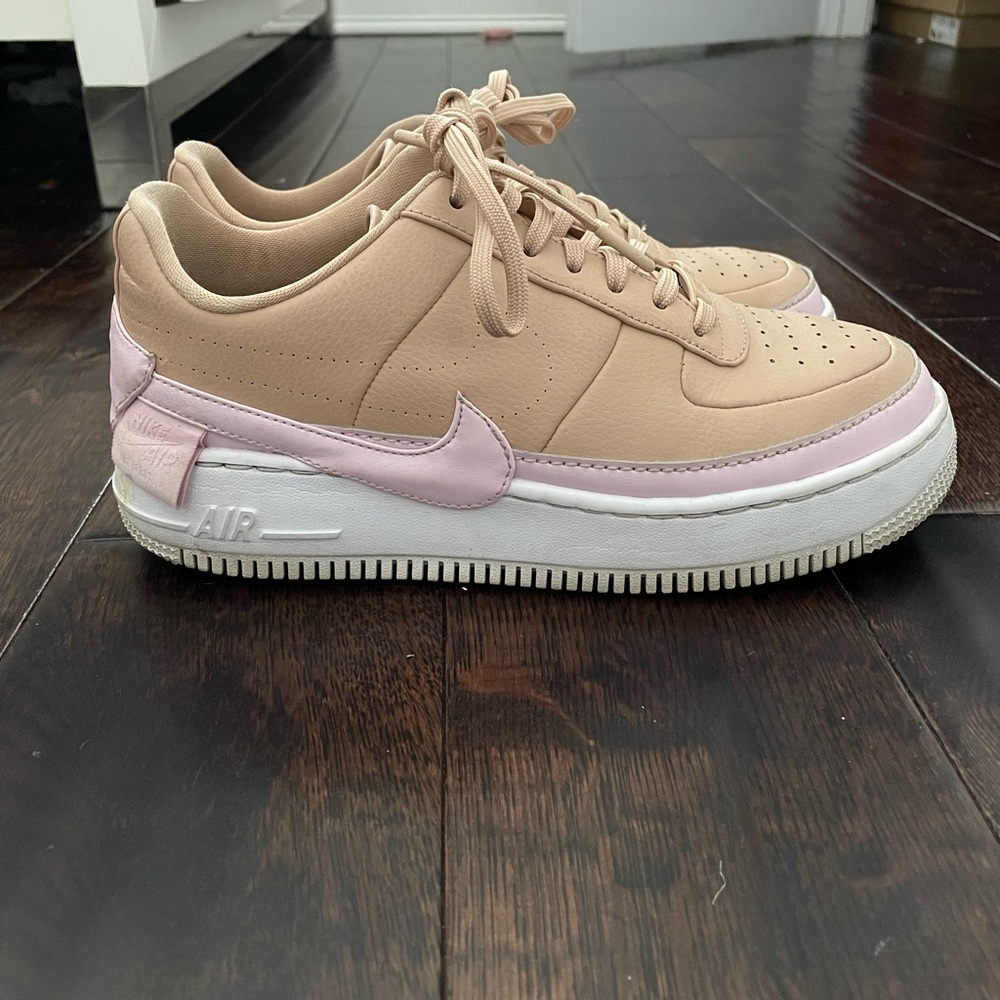Nike Air Force Jester
